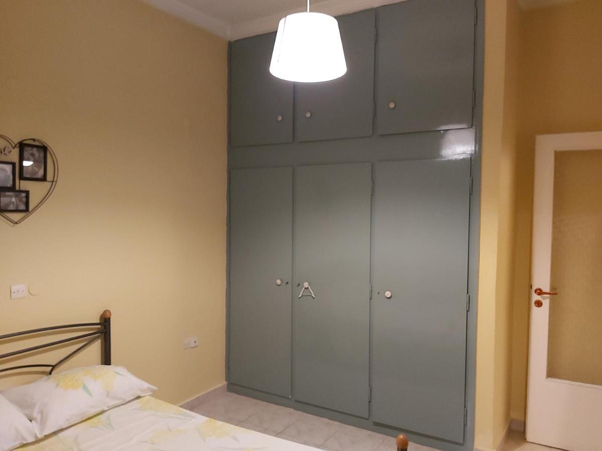Apartment Getaway In Sparti Екстер'єр фото